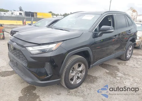 2023 Toyota Rav4 Xle z USA, uszkodzony, nr VIN 2T3P1RFV4PC338320